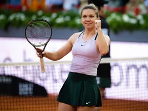 Simona Halep s-a calificat în semifinalele turneului de Mare Şlem de la Wimbledon- Foto: FACEBOOK