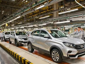 Cum a ajuns o rublă să valoreze 2,2 miliarde de euro: Renault „cedează” AvtoVaz Institutului NAMI. / Foto: rusautonews.com