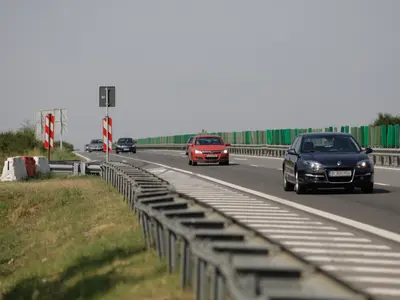 Doi morți și trei răniți în urma unui accident teribil petrecut pe autostrada A3 către Ploiești - FOTO: Inquam Photos / George Călin