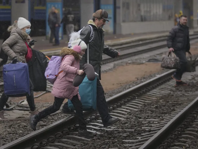 Peste 80.000 de persoane, evacuate din Sumy şi împrejurimile Kievului / Nord West