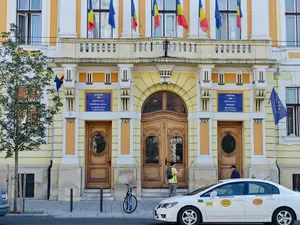 EXCLUSIV 10.000.000 lei plătește angajaților primăria Cluj Napoca pentru condiții grele de muncă / Inquam Photos / Cristi Veșcan