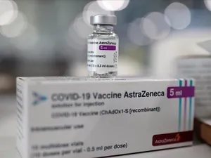 Ajutor umanitar pentru Republica Moldova constând în 100.000 de doze de vaccin AstraZeneca / Anadolu