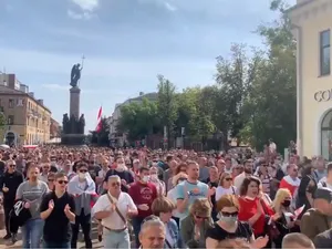 Al șaselea weekend de proteste masive în Belarus. Captură video