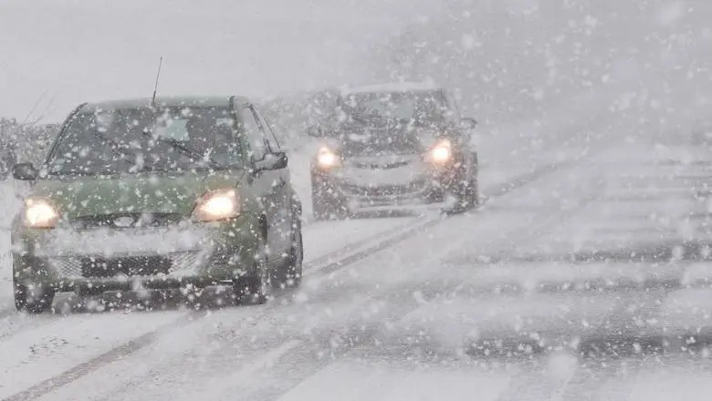 Cod galben de ninsori şi viscol în 16 judeţe, până sâmbătă dimineaţa. / Foto: impact.ro