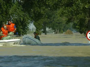 VREMEA O masă de aer polar intră, astăzi, în țara noastră. Autostrada Soarelui ar putea fi inundată Foto: Profimedia Images (fotografie cu carater ilustrativ)