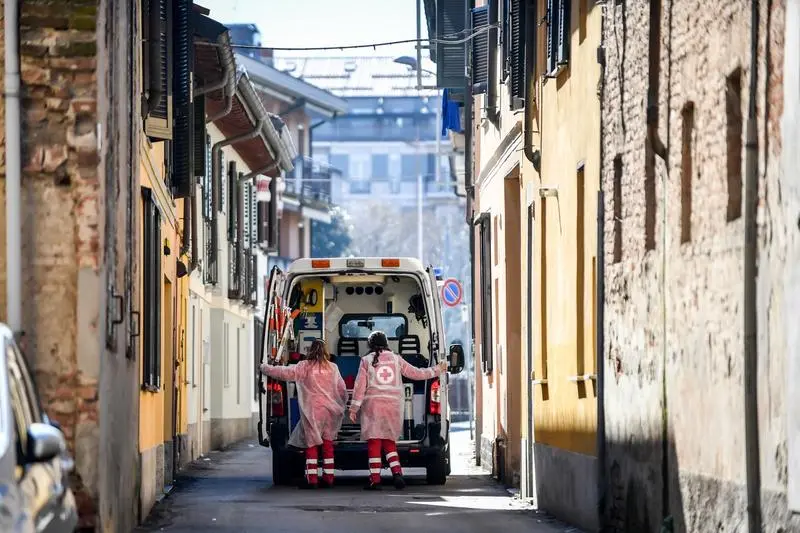 Ambulanta in Codogno, Italia/FOTO: hotnews.ro