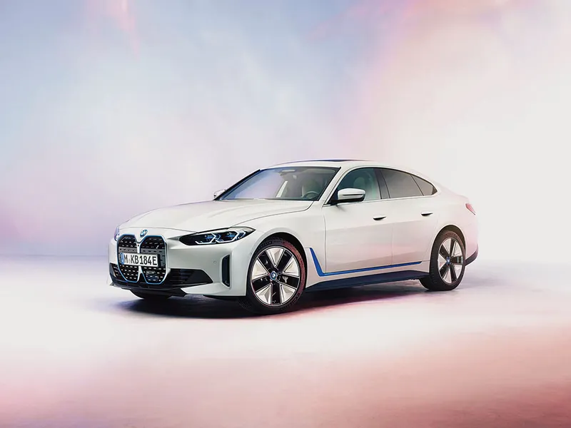 BMW i4