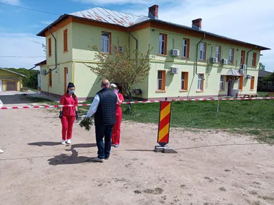 Centrul de la Țuicani-Moreni, unde 90 de rezidenți sunt in continuare infectați cu COVID-19, la două luni de la apariția primului caz în centru. FOTO: Dâmbovița News