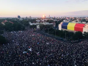 Zeci de mii de români au protestat față de guvernul PSD. FOTO: Facebook