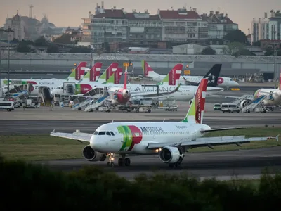 Portugalia privatizează compania națională de transport aerian TAP. Vinde minimum 51% din acțiuni - Foto: Profimedia Images