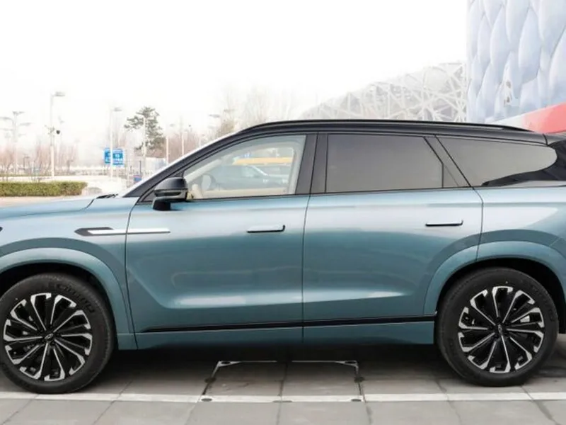 Chinezii au făcut un fel de „BMW X5 – Audi Q7 – Range Velar”. Chery Tiggo 9 SUV costă 23.000 $. - Foto: carnewschina.com