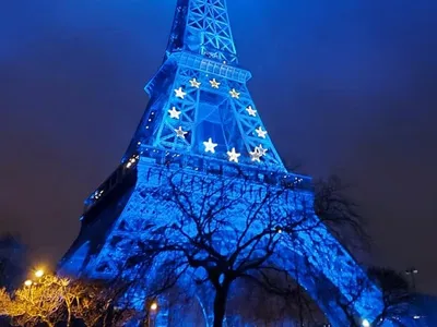 Turnul Eiffel, luminat în culorile UE. FOTO: facebook