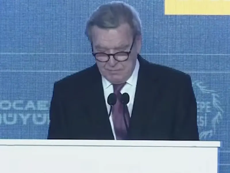 Gerhard Schroeder, screenshot video