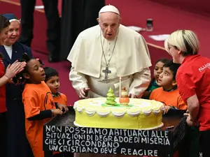 Papa, pe vremea când nu era nevoie de mască, în 2018/FOTO: Getty