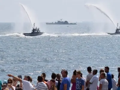 Ziua Marinei: preşedintele şi premierul participă la festivitățile din Portul Militar Constanţa. / Foto: g4media.ro