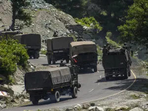 India a desfășurat peste 50.000 de soldați suplimentar către granița cu China/Foto: The Guardian