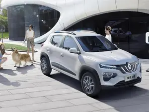 UE anchetează mașinile electrice făcute în China pentru concurență neloială. Beijing: Protecționism - Foto: Renault - Imagine cu rol ilustrativ