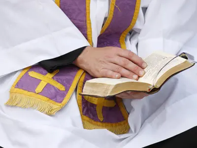 Un preot a murit după ce a încercat să țină postul pe care Biblia spune că l-a ținut Isus - FOTO: Profimedia Images