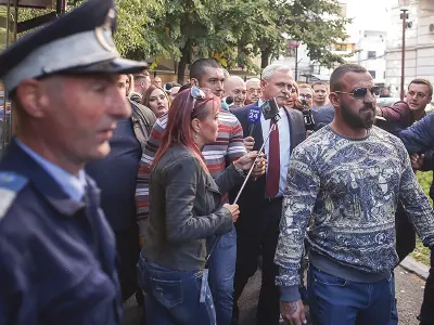 PAZĂ  Liviu Dragnea, păzit de interlopi la  Înalta Curte de  Casație și Justiție pe  3 octombrie 2017 - Foto: INQUAM PHOTOS/ Octav Ganea