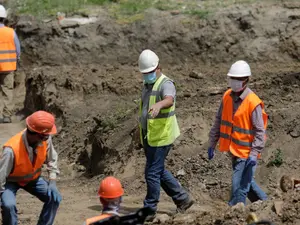 Numărul străinilor angajați în România, creștere de 30% într-un an - Foto: INQUAM PHOTOS / George Călin