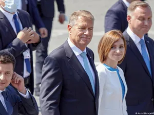 Președintele României, Klaus Iohannis, alături de omologii din Ucraina (stânga), R. Moldova și Polonia