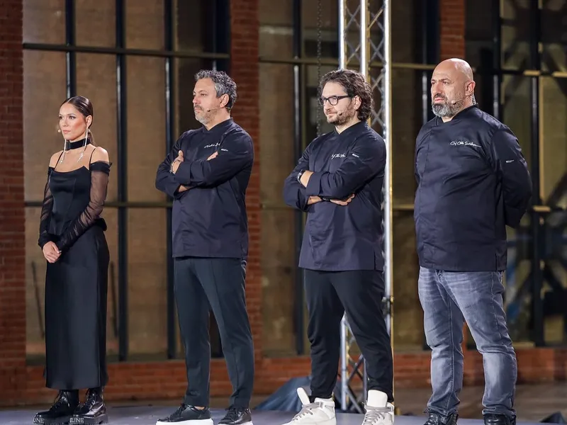 Chefii care au revoluționat industria culinară TV revin la MasterChef. Dumitrescu: „E prima iubire” - Foto: Facebook/Catalin Scărlătescu