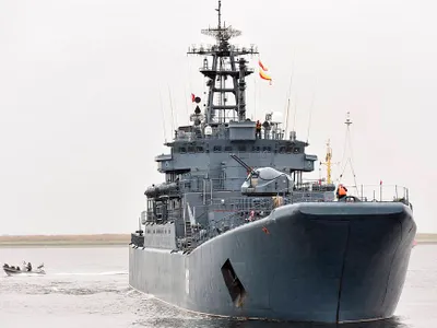 O armada de nave de război rusești se adună pentru exerciții în Tartus, Siria/foto: tass