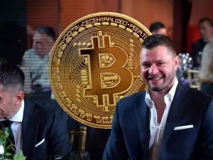 Ce s-a întâmplat cu investiția de 100 de dolari a lui Marius Niculae în Bitcoin. Criptomoneda, la maxim istoric după alegerea lui Trump