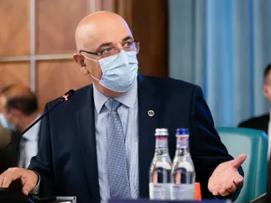 Purtarea măştii în aer liber, obligatorie la o incidenţă de peste 6 la mie/ gov.ro