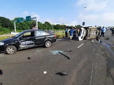 Zeci de mașini implicate într-un accident în lanț pe autostradă FOTO: captură News24