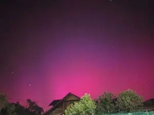 Aurora boreală a fost vizibilă pe cer, noaptea trecută. Care este cauza - Foto: Observatorul prahovean