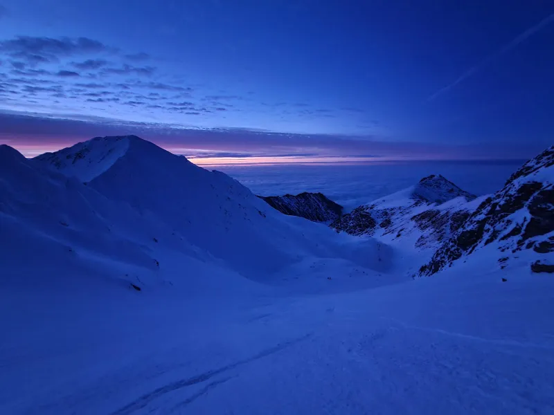 Gradul de avalanşă a atins nivelul 3 din 5 la peste 1.800 de metri în Făgăraș - imagine cu rol ilustrativ Foto: Salvamont Sibiu