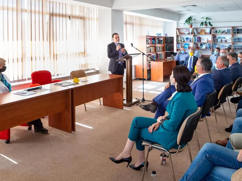 Ludovic Orban și-a prezentat moțiunea de candidatură la Sibiu. Foto Facebook Ludovic Orban