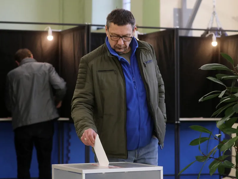 Ministerul anunță procedura de vot în străinătate pentru europarlamentare. Ce acte sunt necesare? - Foto: Profimediaimages.ro