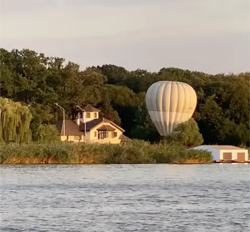 Balonul de pe domeniul lui Truică de la Snagov/FOTO: Newsweek România