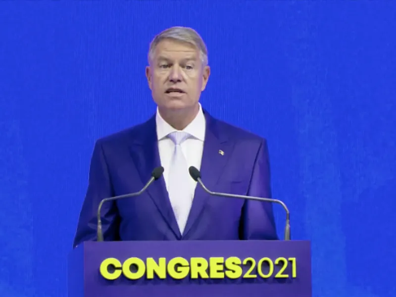 Iohannis, la Congresul PNL: Această guvernare trebuie să continue, criza trebuie depășită/FOTO: Facebook/PNL