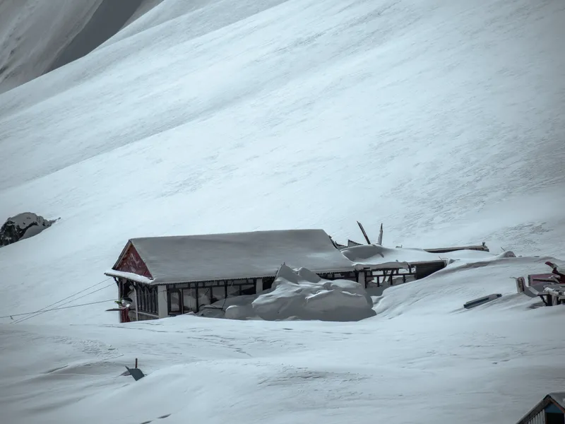 Un olandez și-a pierdut viața într-o avalanșă produsă în Munții Țarcului. Se afla în expediție Foto: Pexels (fotografie cu caracter ilustrativ)