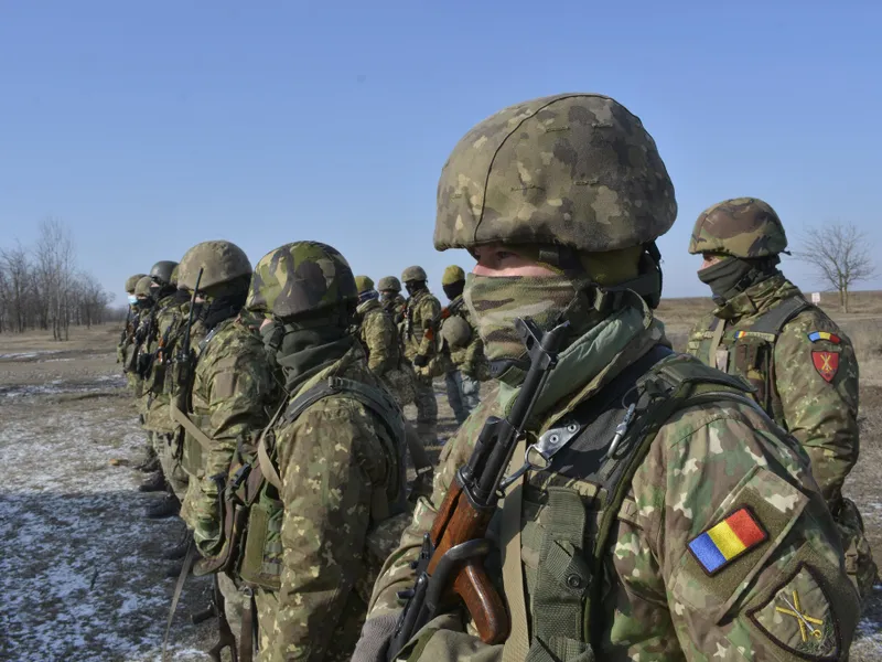 Militarii români, rol important în NATO. FOTO: Facebook