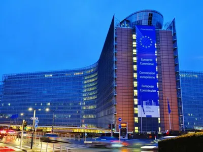 România se va îndatora și mai mult până în 2025. Ce raport a transmis Comisia Europeană țării Foto: Economedia.net