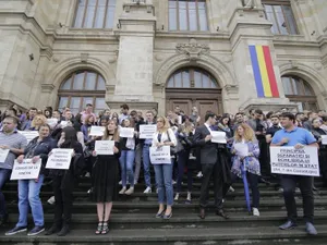 Magistrații au protestat în repetate rânduri pentru a bloca atacurile politicienilor asupra justiției