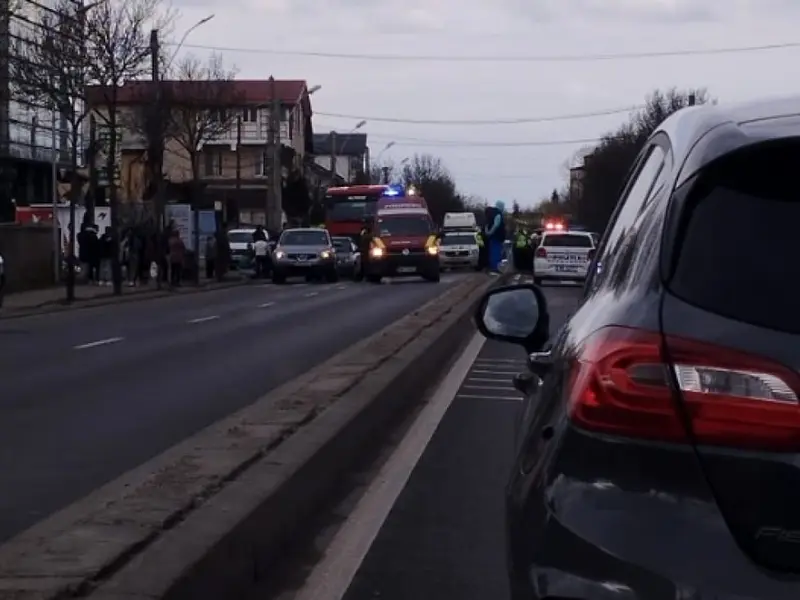 Un copil este grav rănit după ce a fost lovit de două motociclete pe trecerea de pietoni - Foto: Arhiva / imagine rol ilustrativ