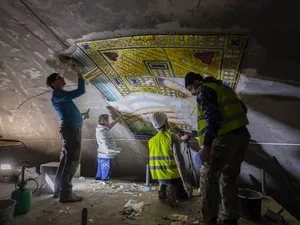 Mozaicul de 2,4 tone de la Catedrala Națională, finalizat. Începe montarea icoanei Pantocrator - Foto: basilica.ro