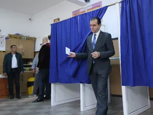 Ludovic Orban a votat pentru căsătoria tradițională. Foto Inquam Photos/George Călin