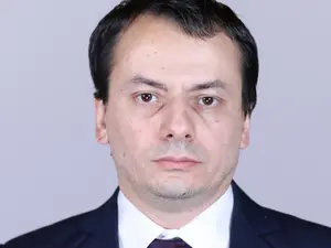 Deputatul Mihail Albișteanu ne amenință că „răspundem în fața legii” când îi punem întrebări despre poziționare sa față de legionari. Sursa imagine: cdep.ro