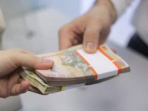 Cu peste 100 de lei mai puțin la salariu pentru o categorie de români. Care e motivul? - Foto: INQUAM PHOTOS/ Octav Ganea (rol ilustrativ)