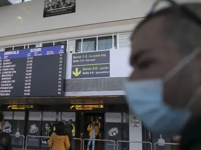 Sistem de verificare a documentelor de călătorie biometrice, prin compararea imaginilor faciale, implementat la Aeroportul „Henri Coandă”/FOTO: Inquam Photos/Octav ganea