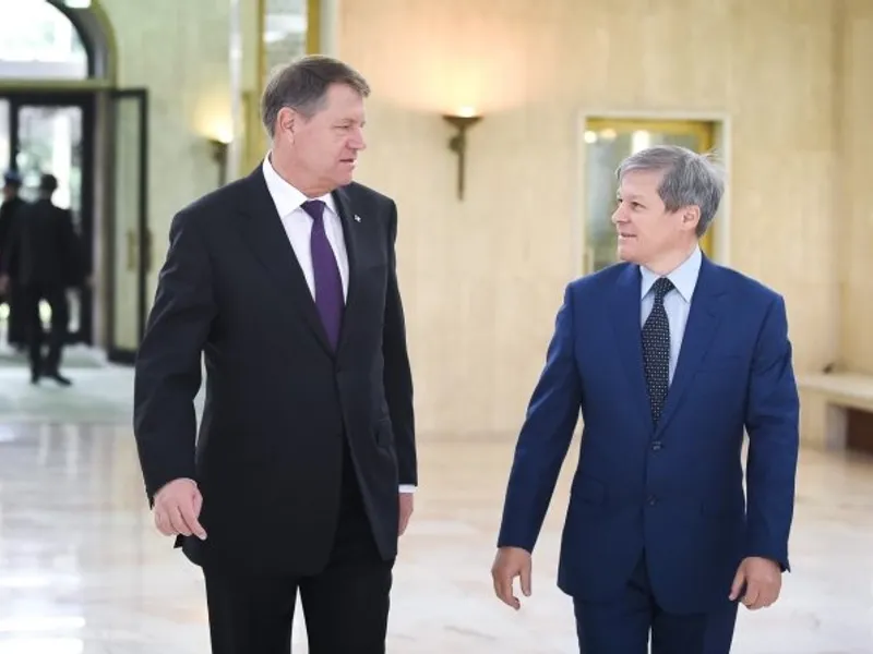 Președintele Klaus Iohannis l-a desemnat pe Dacian Cioloș să formeze guvernul. / Foto: dcnews.ro