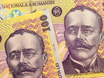 240.000 români iau 1.500 lei în plus la salariu în octombrie. Ce meserie au? Ce poți cumpăra - Foto: Profimedia Images (rol ilustrativ)