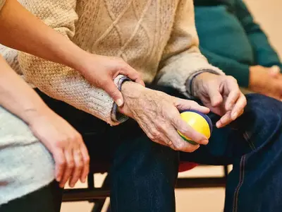 Cine sunt pensionarii care vor primi cea mai mare majorare - Foto: Pexels/Mathias Zorner