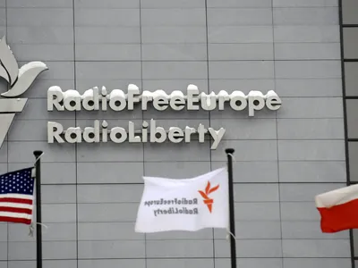 Postul Radio Free Europe/Radio Liberty a depus o plângere împotriva Rusiei la CEDO. / Foto: voanews.com